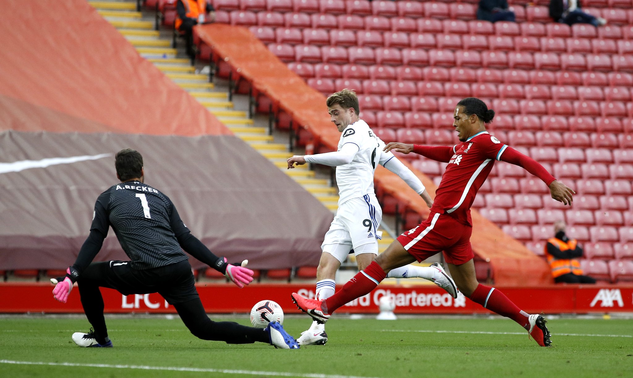 无论是在历 无论是在历